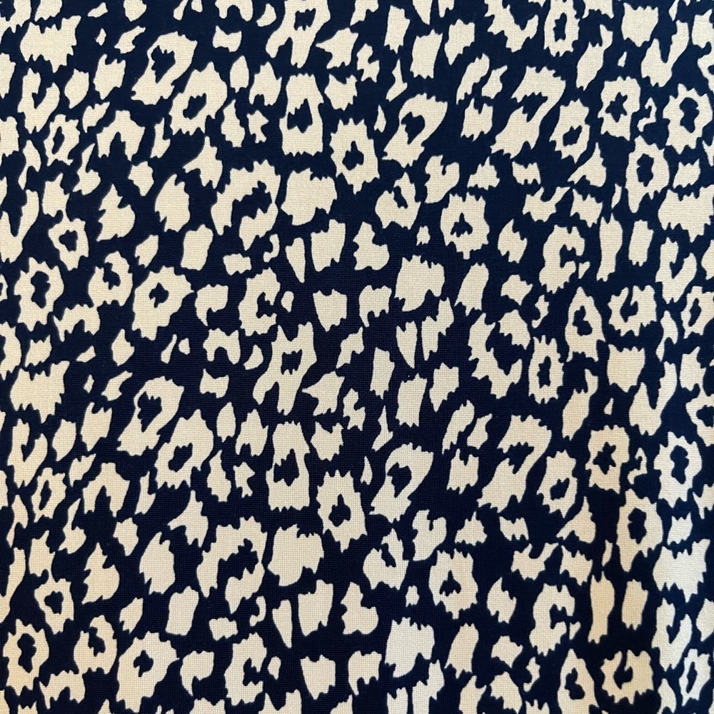 GILLI leopard print faux wrap dress NWT - Picture 7 of 8